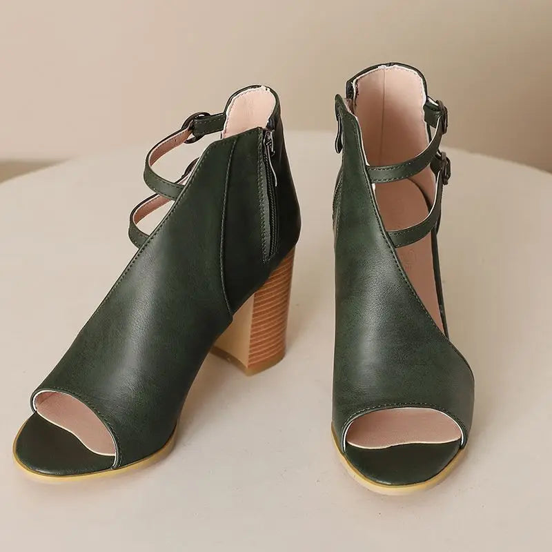 Ava Escarpins à bout ouvert et talons blocs