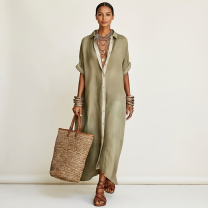 Kamira | Robe chemise maxi à col contrasté, boutonnée sur le devant, manches courtes